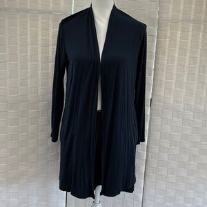 Lands' End Women's Navy Blue Knit Top